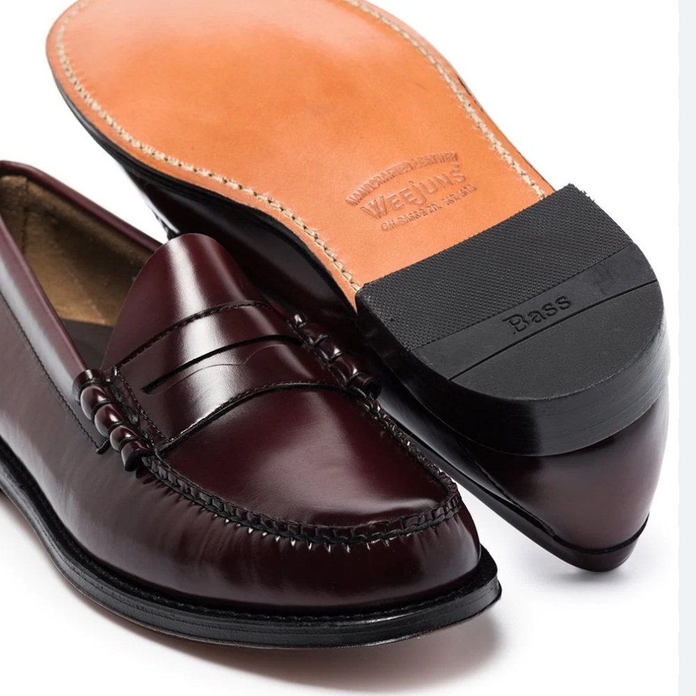 WEEJUNS men’s shoes size 9